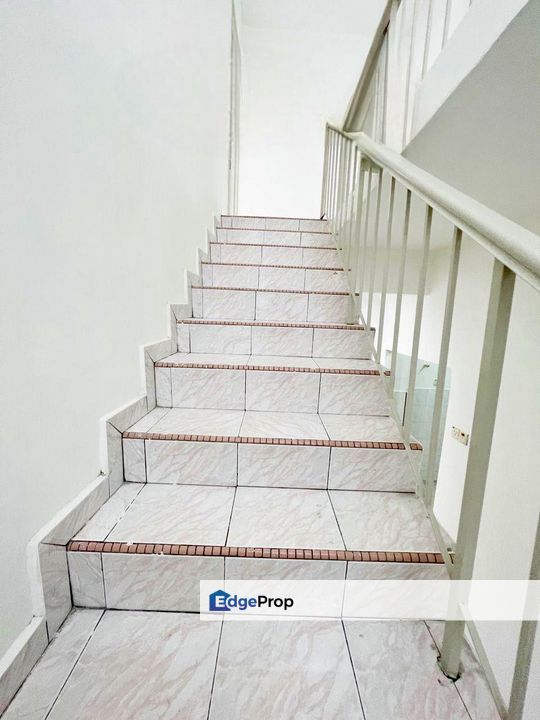 Affordable double story house at Taman Mewah Baru near to Nsk, Selangor, Klang