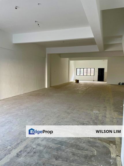 Face main road easy to explore and hot area in front of Aeon Mall, Selangor, Klang