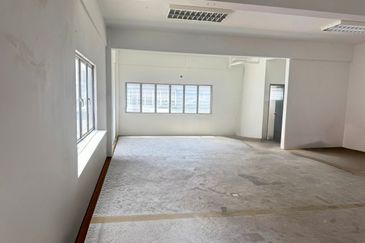 Ambang Botanic (Bandar Botanic 2)