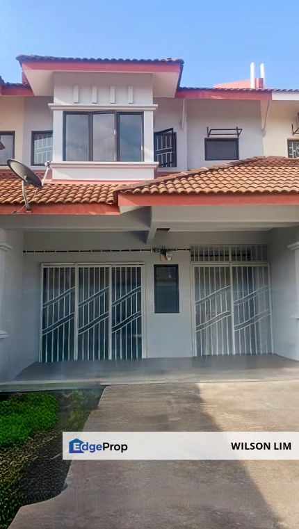 Newly refurbished Double Story house at Bandar Puteri Klang, Selangor, Klang