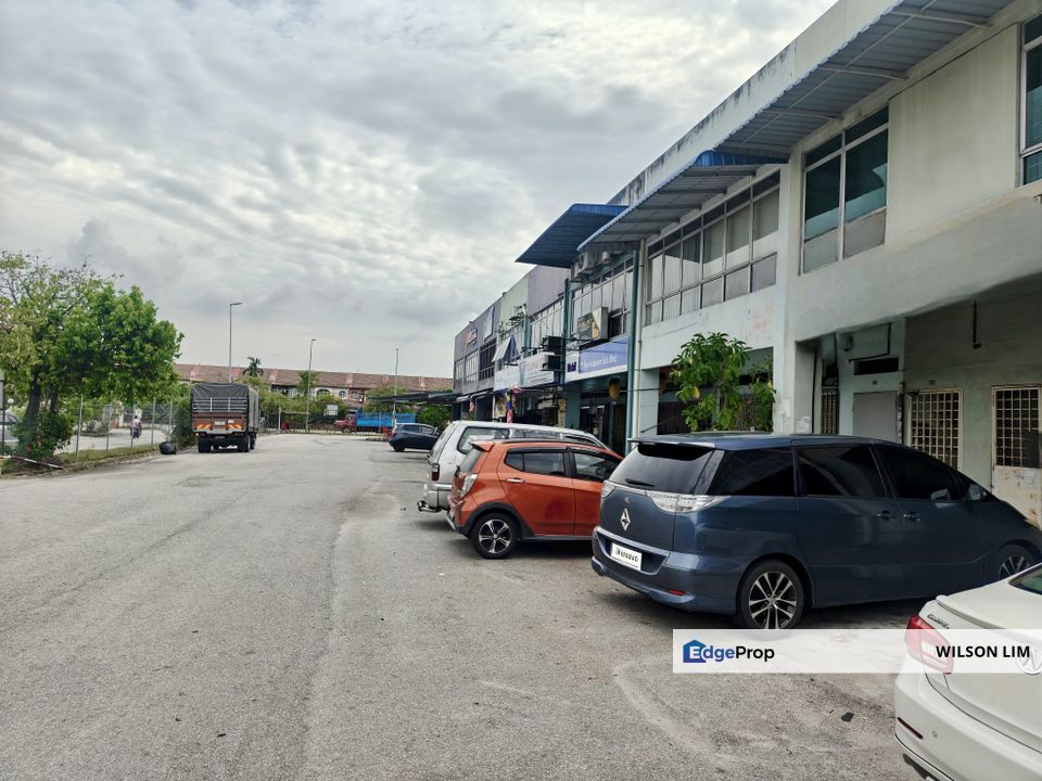 Offer Price: 2-Storey Commercial Shop at Bandar Puteri Klang, Selangor, Klang