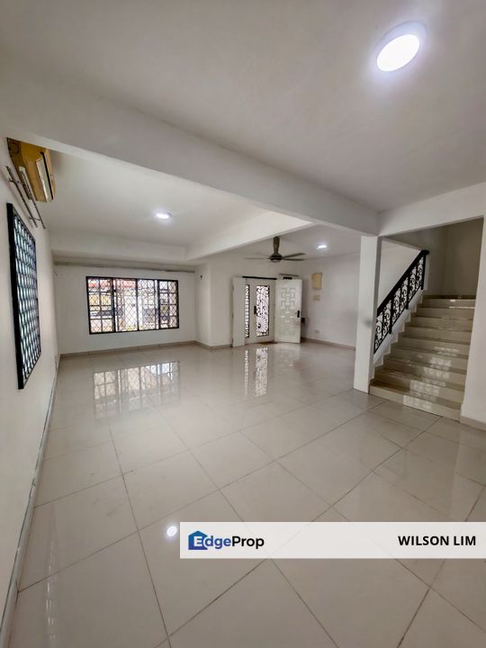 Impeccably Renovated End Lot 2-Storey Home at Southern Park Klang, Selangor, Klang