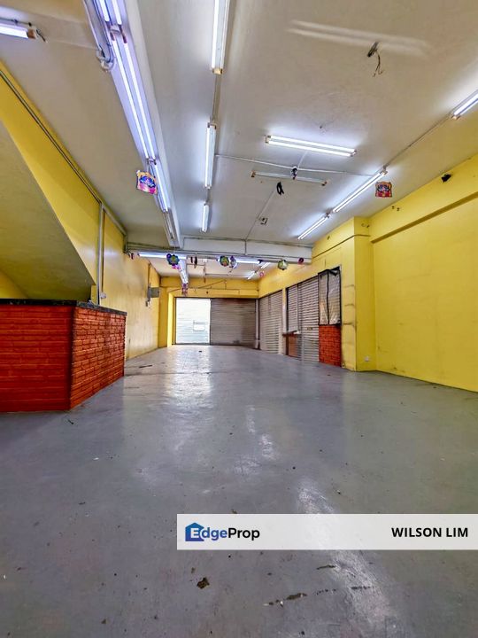 Ground Floor Shop Facing Main Road at Taman Gembira Baru Klang, Selangor, Klang