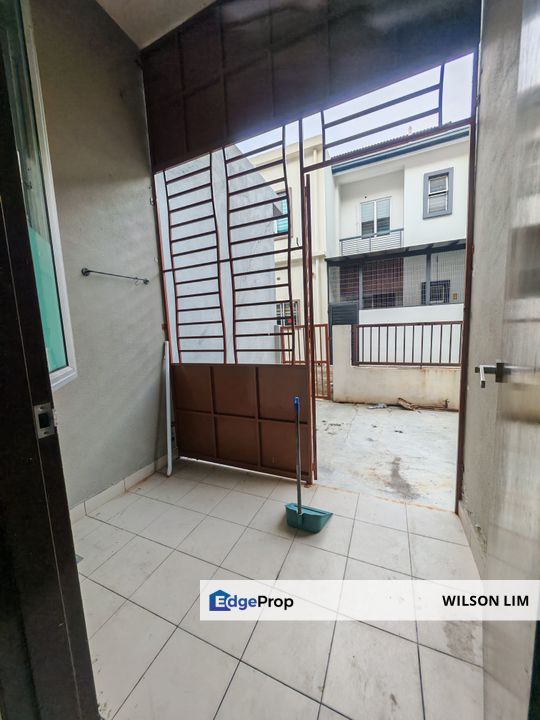 Spacious double story house at Kota Bayuemas Klang, Selangor, Klang