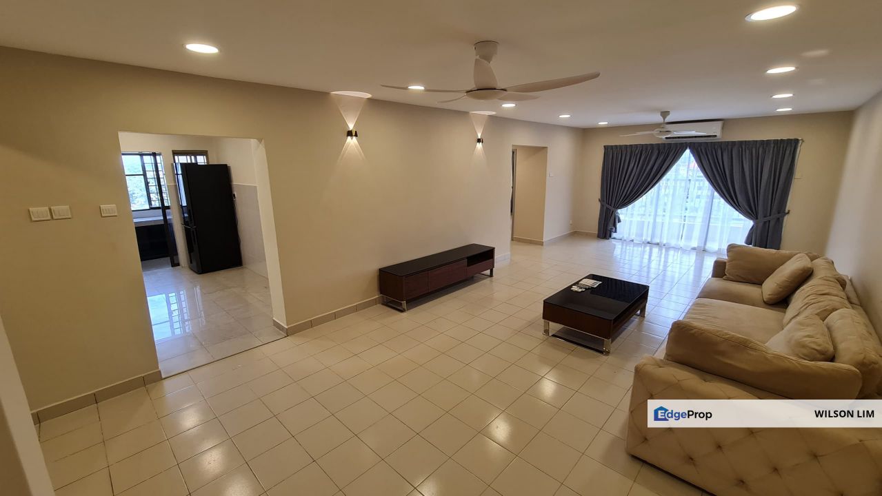 Fresh Rozel brand furniture and new fitting at D'Haven Condo Port Klang, Selangor, Port Klang