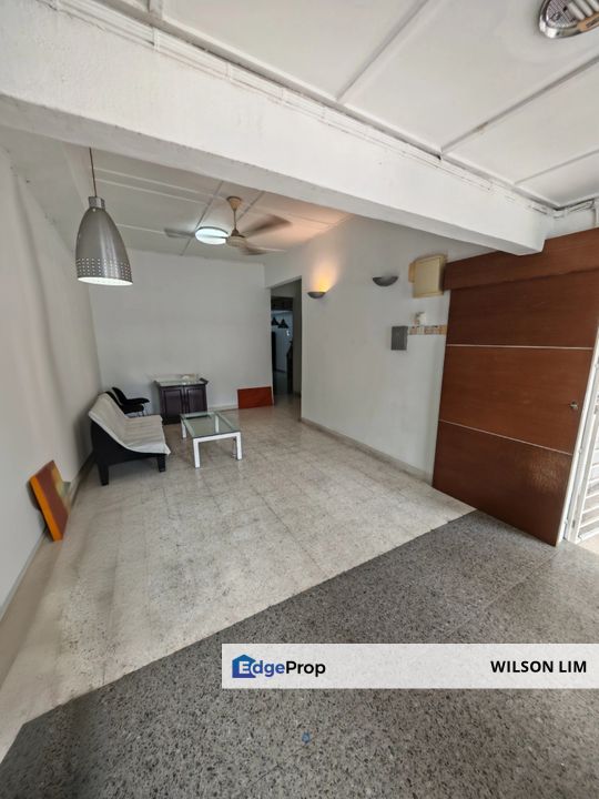 3 minutes Walking distance to LRT SS18 Single Story House, Selangor, Subang Jaya