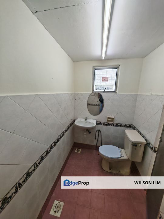 Spacious & nice unit number and 2 car parkings @ Regency Condo Klang, Selangor, Klang