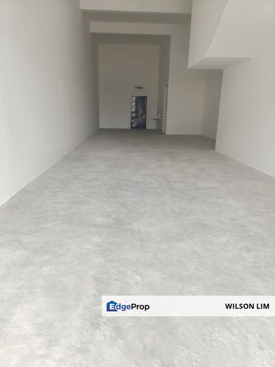Ground Floor Retail Space with Solar Energy at Bukit Tinggi 1 Klang, Selangor, Klang
