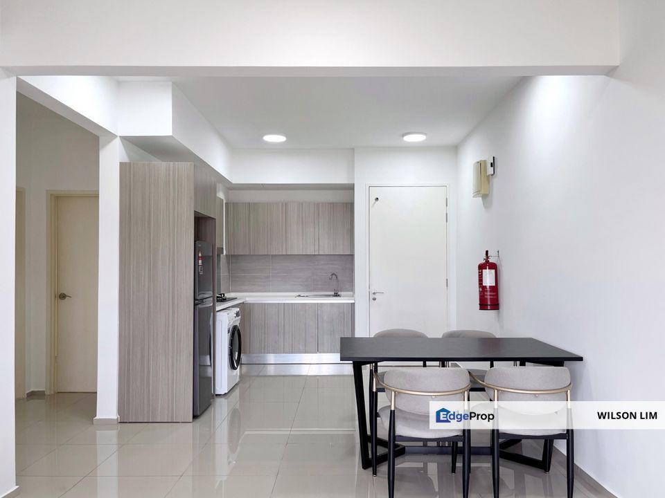 Well-kept fully furnished 2 bedroom 1 bath unit at Gravit8 Klang, Selangor, Klang