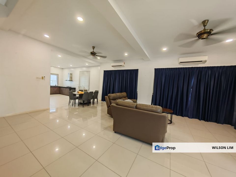 Fully furnished Well maintained 2 Story Semi-D at Ambang Botanic 2, Selangor, Port Klang