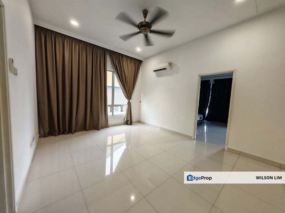 Fully furnished Well maintained 2 Story Semi-D at Ambang Botanic 2, Selangor, Port Klang