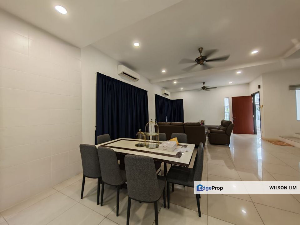 Fully furnished Well maintained 2 Story Semi-D at Ambang Botanic 2, Selangor, Port Klang