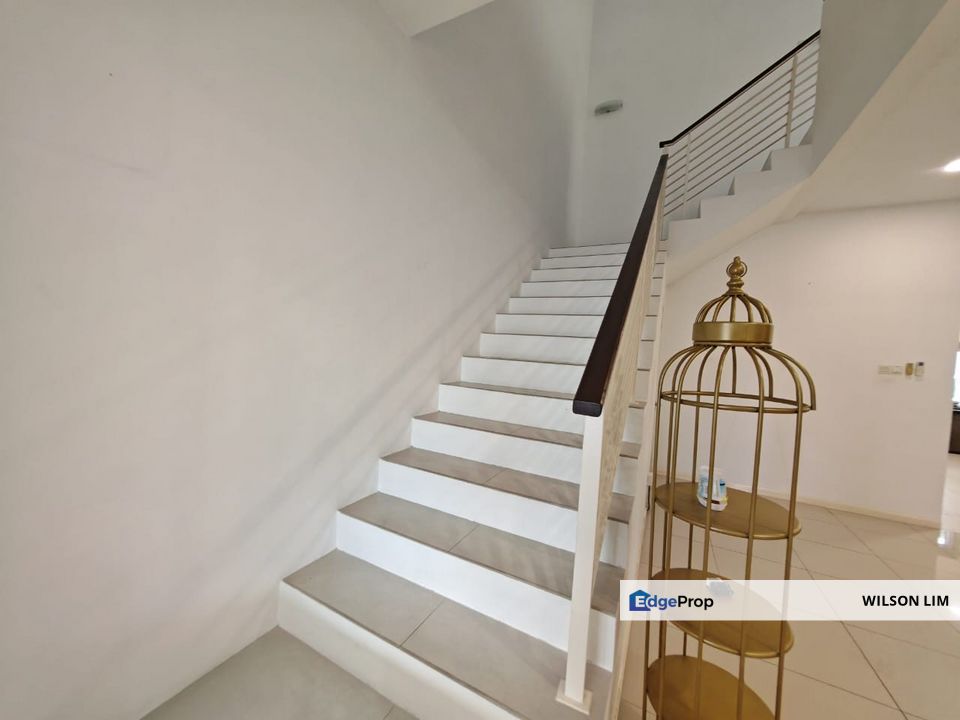 Fully furnished Well maintained 2 Story Semi-D at Ambang Botanic 2, Selangor, Port Klang