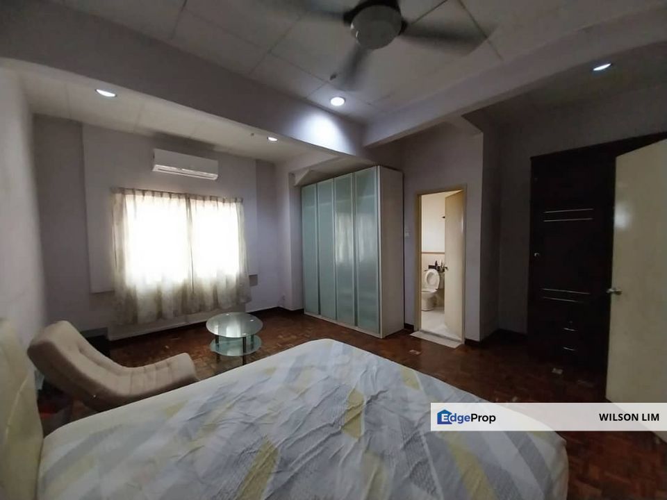 Double story house with guarded gated at Bukit Rimau Kota Kemuning, Selangor, Shah Alam