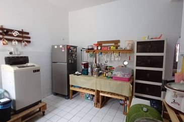 Taman Jaya, Pekan Kapar