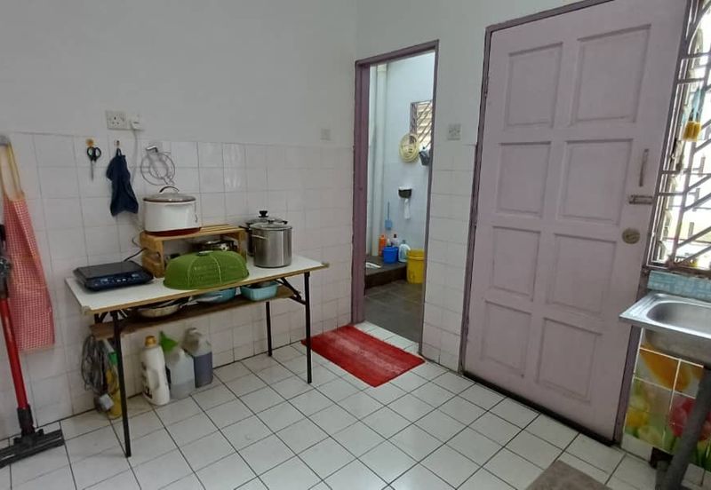 Taman Jaya, Pekan Kapar