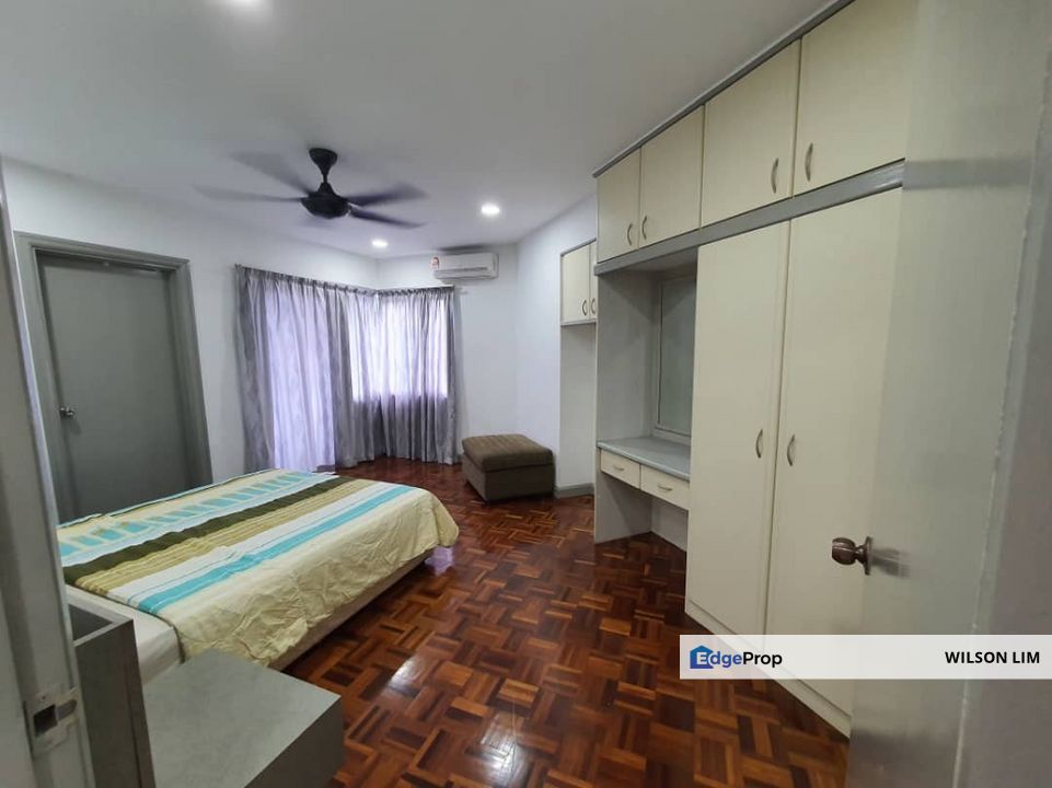 Well maintained and renovated unit at Pantai Panorama Condo, Kuala Lumpur, Pantai Dalam/Kerinchi
