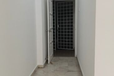 Danau Idaman Condominium