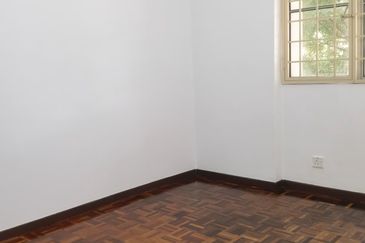 Danau Idaman Condominium