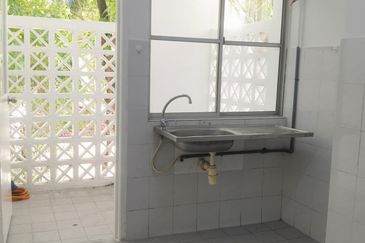 Danau Idaman Condominium