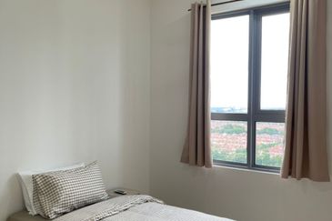 Gravit8 @ Klang South