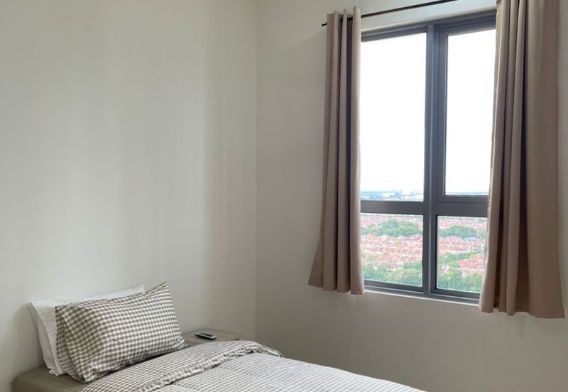 Gravit8 @ Klang South