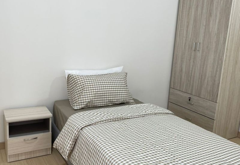 Gravit8 @ Klang South