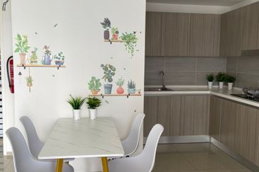 Gravit8 @ Klang South