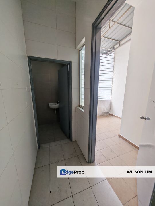 Semi-D Cluster near to Lrt3 and walking distance to Ksl shopping mall, Selangor, Klang