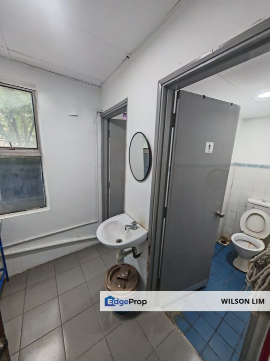 Renovated Third Floor Office with Lift at Kuchai Business Centre, Kuala Lumpur, Kuchai Lama