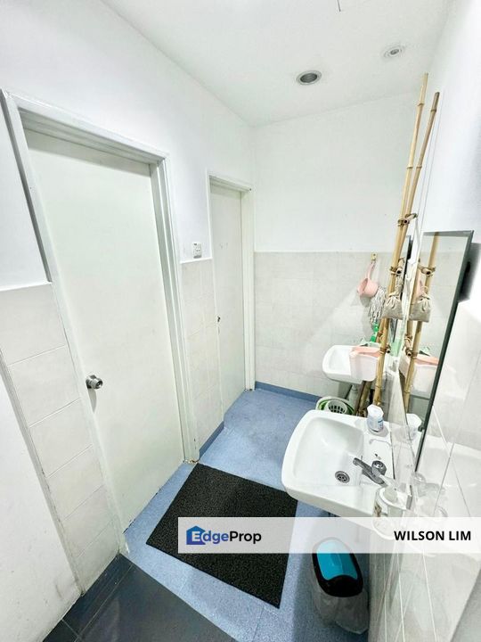 First floor with ready Cafe design at Ambang Botanic Klang faced Aeon, Selangor, Klang