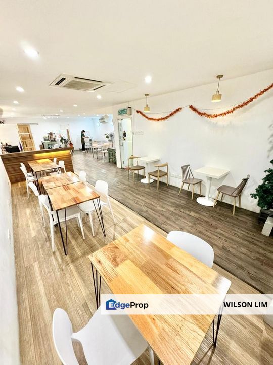 First floor with ready Cafe design at Ambang Botanic Klang faced Aeon, Selangor, Klang