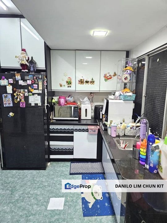 2 Sty Terrace, 20x70, End Lot, Back Facing Greenery, 8.5/10 Condition, Kuala Lumpur, Cheras