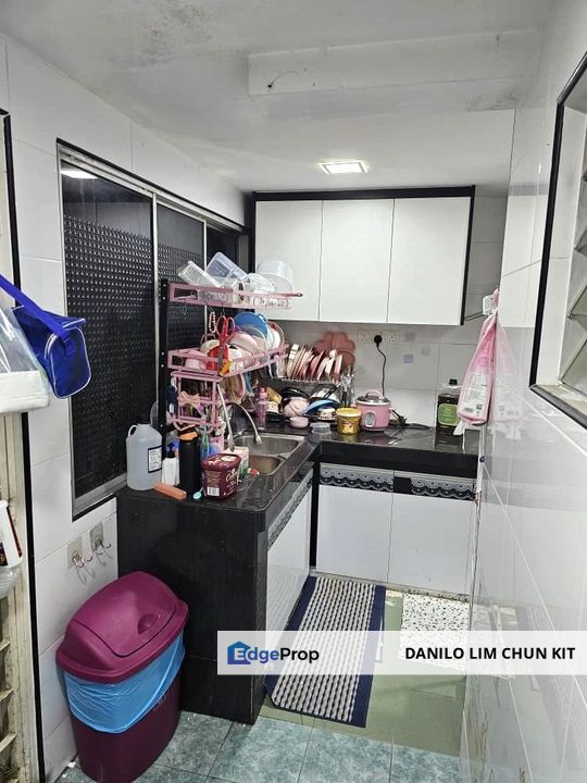 2 Sty Terrace, 20x70, End Lot, Back Facing Greenery, 8.5/10 Condition, Kuala Lumpur, Cheras