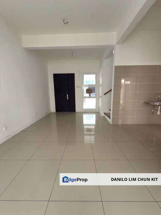 3 Sty Terrace, Very Low Price, 9/10 Condition, Must View, Kuala Lumpur, Cheras