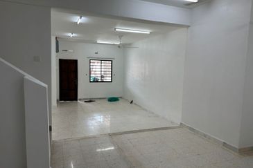 Taman Connaught (Sri Cendekia)