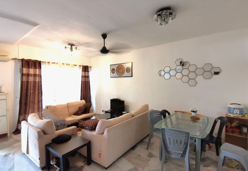 2 Sty Terrace, 18x60, 8/10 Condition, Renovated, Southeast, Rm30k Below Market Price