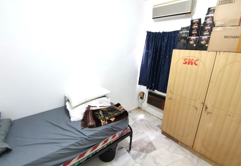 2 Sty Terrace, 18x60, 8/10 Condition, Renovated, Southeast, Rm30k Below Market Price