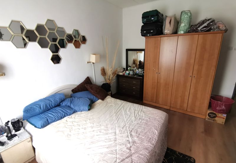 2 Sty Terrace, 18x60, 8/10 Condition, Renovated, Southeast, Rm30k Below Market Price