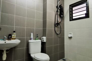 D'Premier @ Bandar Damai Perdana