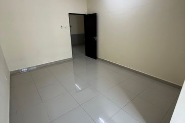 D'Premier @ Bandar Damai Perdana