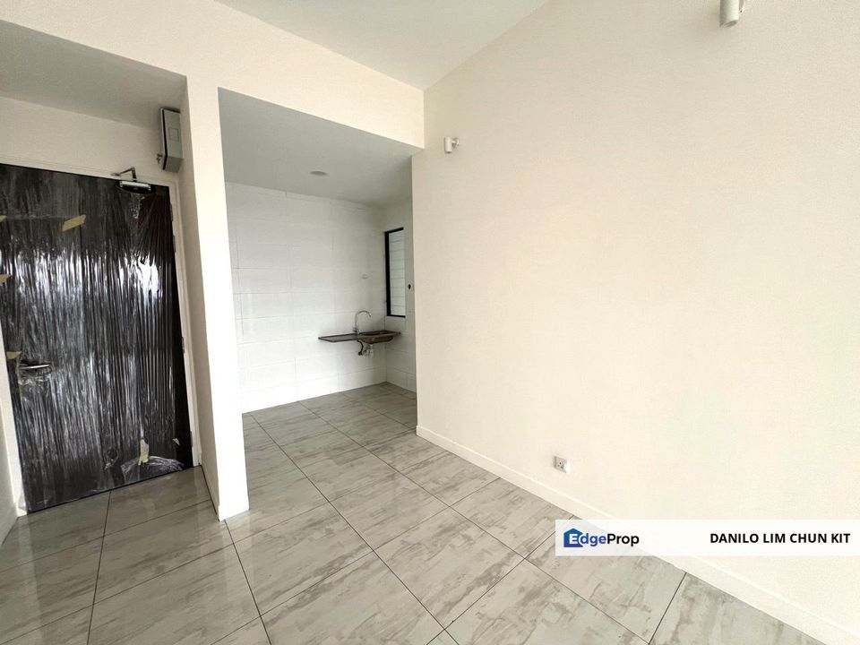 High Floor, 3 Carparks, Low Price, Facing East Sunrise, Kuala Lumpur, Cheras