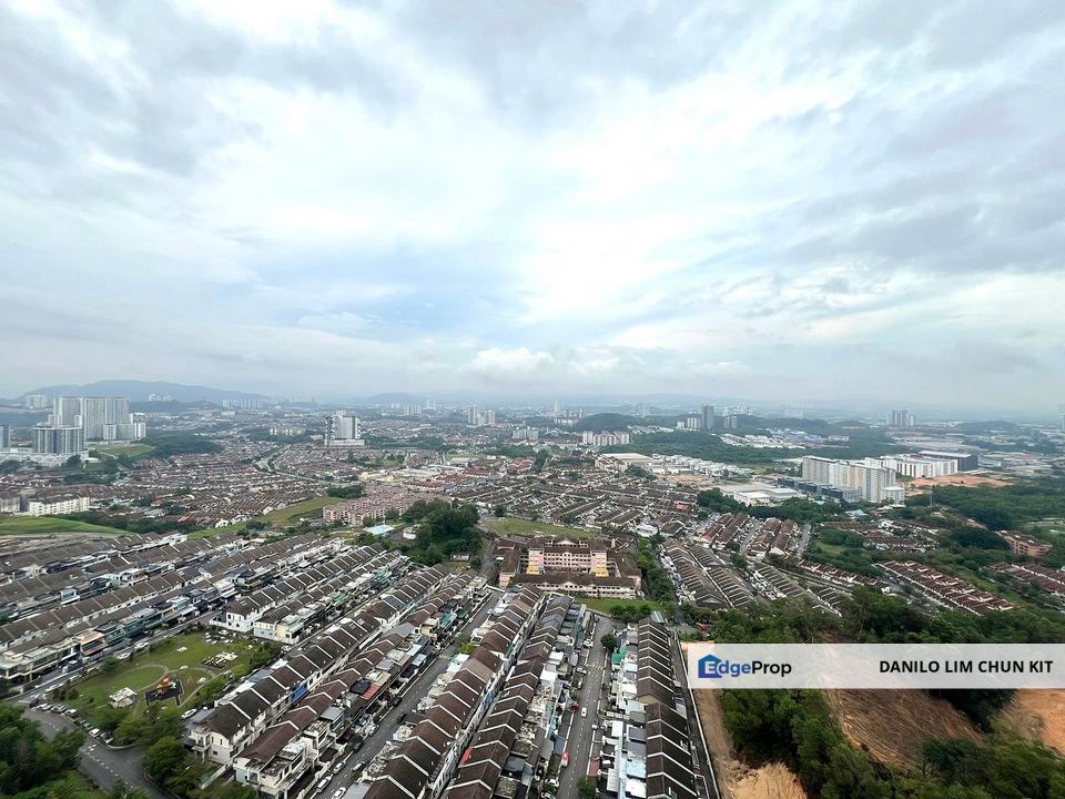 High Floor, 3 Carparks, Low Price, Facing East Sunrise, Kuala Lumpur, Cheras