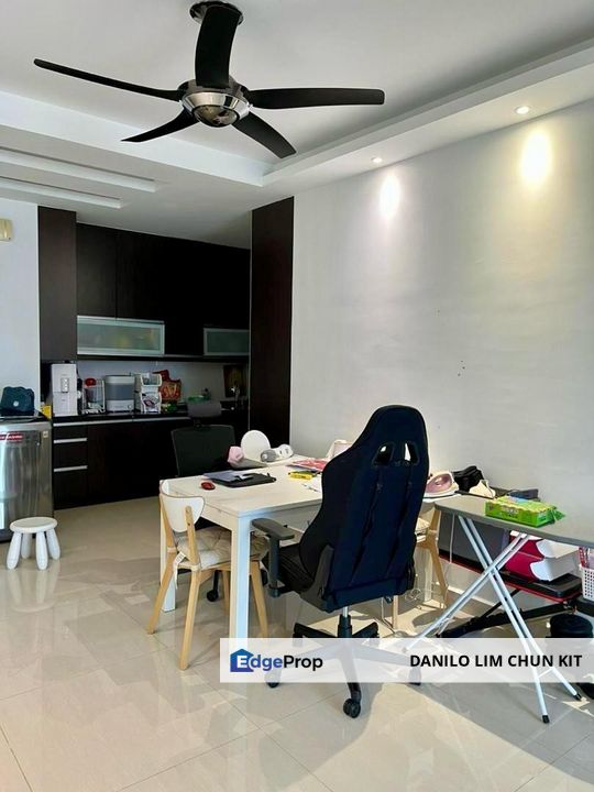 Fully Renovated & Furnished, 9/10 Condition, Unblocked Hill View, Selangor, Bandar Damai Perdana
