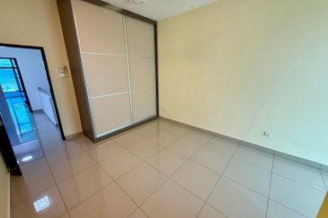 D'Premier @ Bandar Damai Perdana