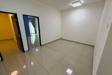 D'Premier @ Bandar Damai Perdana