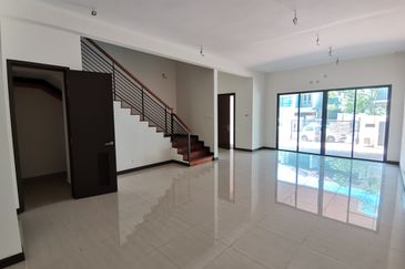 Tiara Hills, Taman Taynton View