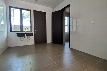 Tiara Hills, Taman Taynton View