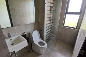 Tiara Hills, Taman Taynton View