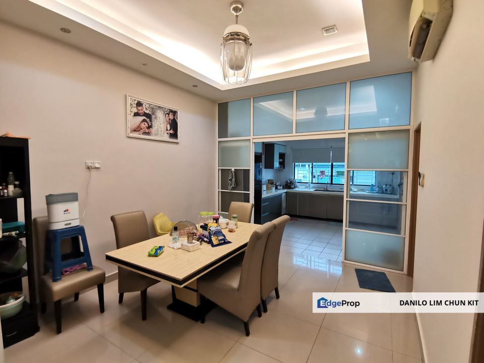 3 Sty Terrace, 22x75, No Split Level, 9.5/10 Condition, Fully Renovated, Rare Unit, Selangor, Batu 9th Cheras